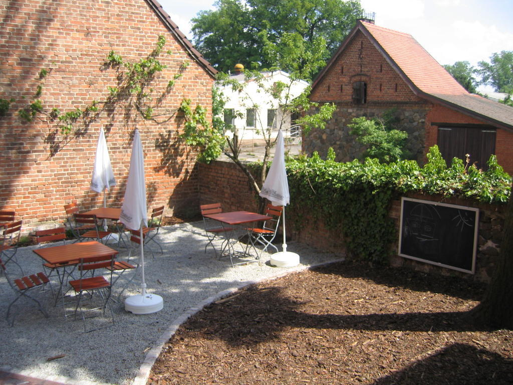 Alte Schule Reichenwalde Hotel Exterior photo